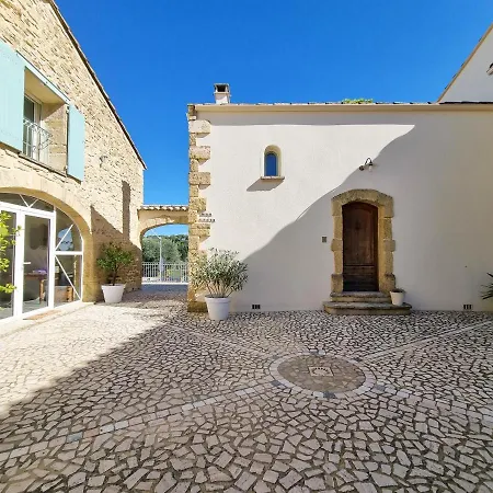 Domaine En Pierre Avec Piscine Et Jacuzzi Au Mas Lucia 3* Aigues-Vives (Gard)
