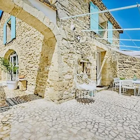 Domaine En Pierre Avec Piscine Et Jacuzzi Au Mas Lucia 3* Aigues-Vives (Gard)