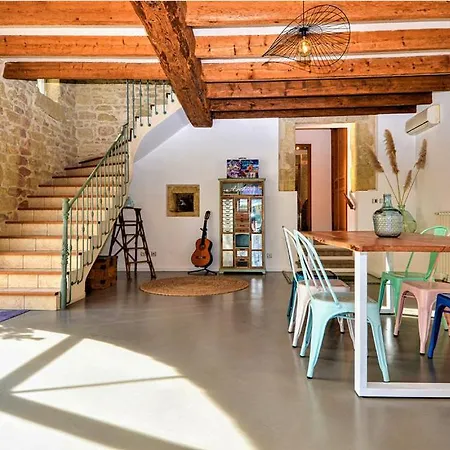 Domaine En Pierre Avec Piscine Et Jacuzzi Au Mas Lucia Aigues-Vives (Gard)